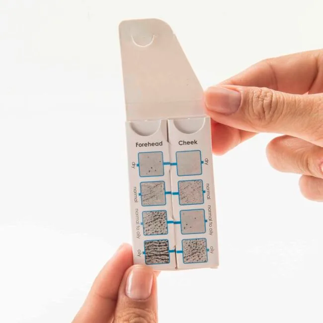 La Roche-Posay – Sebum Test Kit